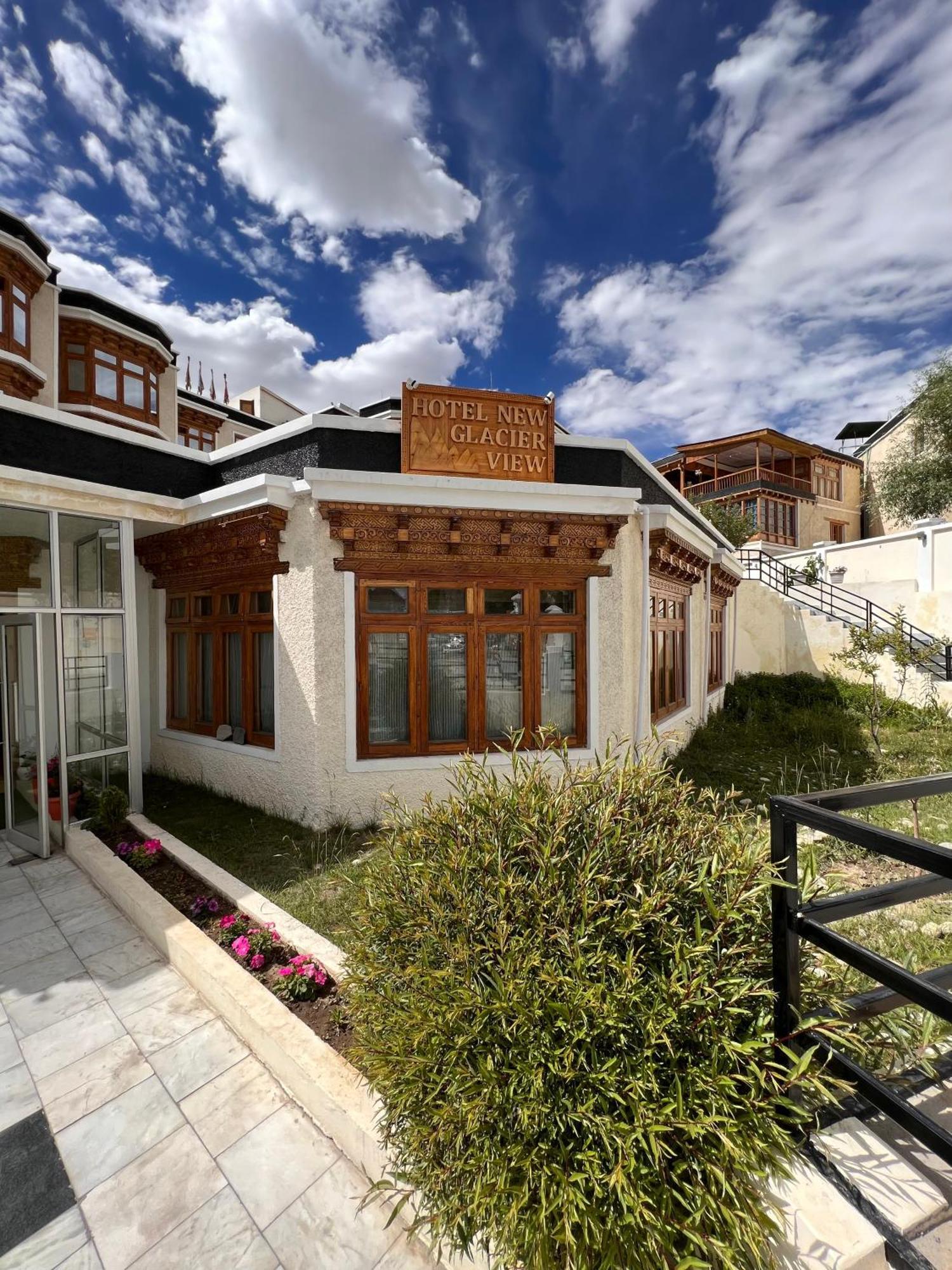Hotel New Glacier View Leh Exterior foto